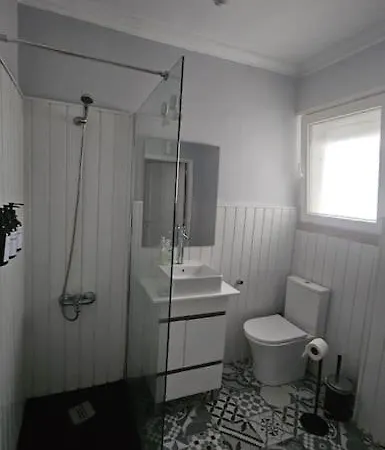 Solo Grande Con Balcon Δωμάτια σε οικογενειακή κατοικία *